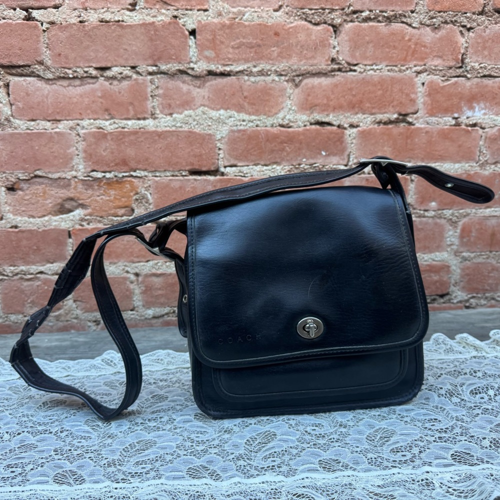 Coach Black Messenger Bag with Adjustable Strap